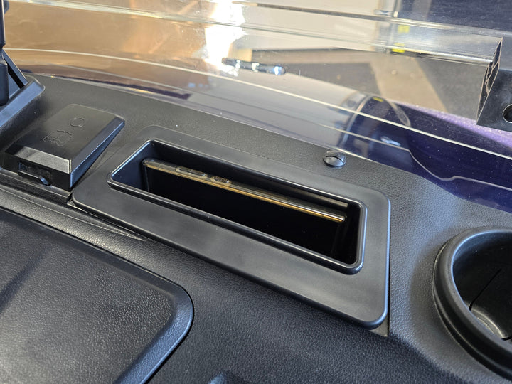 Evolution D5 Phone Pocket